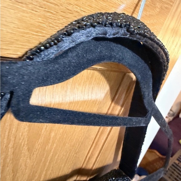 Elegant Black Beaded Clutch with Martini Design - Picture 2 of 4